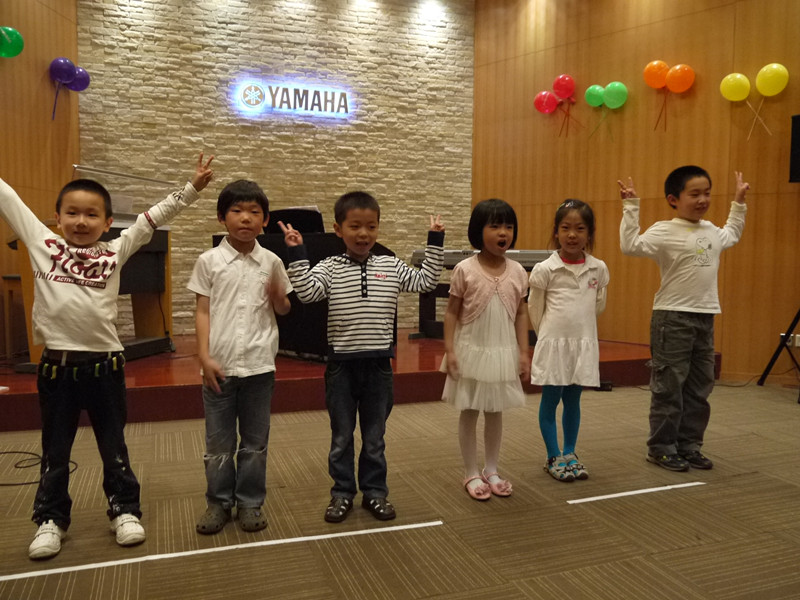 彩乐园音乐中心上海静安总店“欢度六一彩乐园的节日”音乐会成功举办 